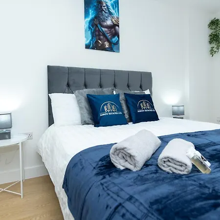 Zeus Apartment - The Thunder Of Town Southampton Exterior photo